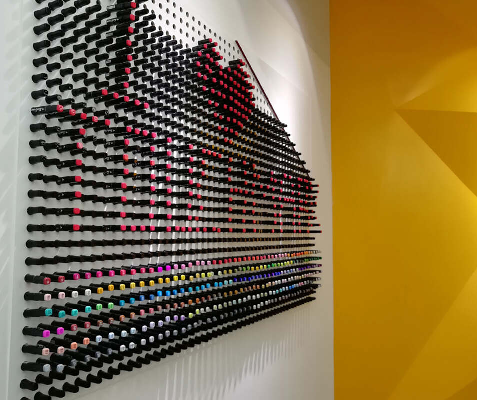 泰馳馬克藝術(shù)墻裝飾設(shè)計